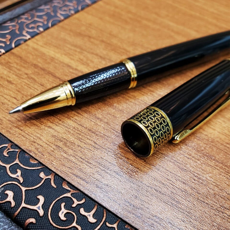 Siyah Kutulu Yaldız Desenli Metal Roller Kalem Seti