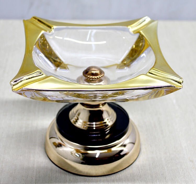 Metal Ayaklı Cam Küllük Model 1