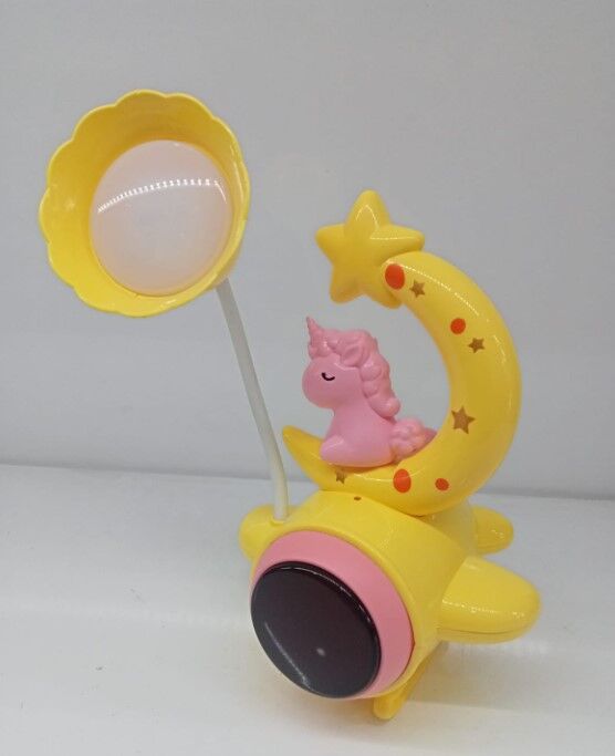 Çocuk Odası Ay ve Unicorn Desenli Gece Lambası
