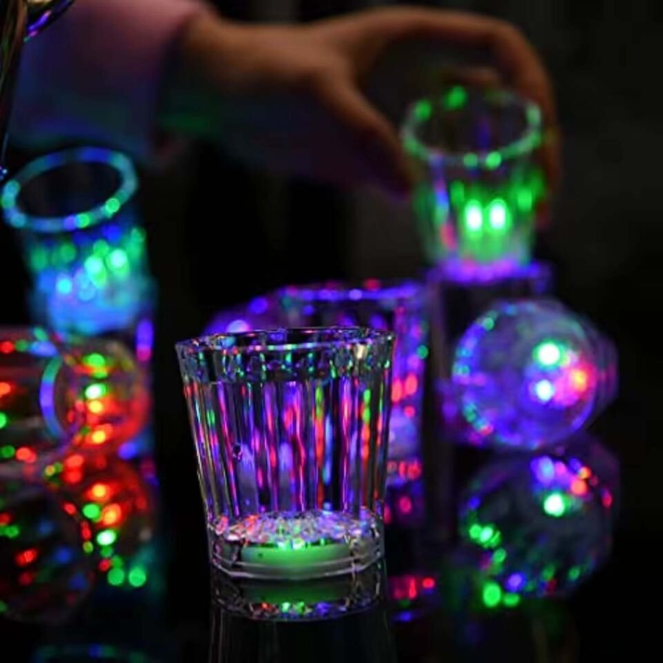 LED Işıklı Eğlence Bardak Seti 12 Adet