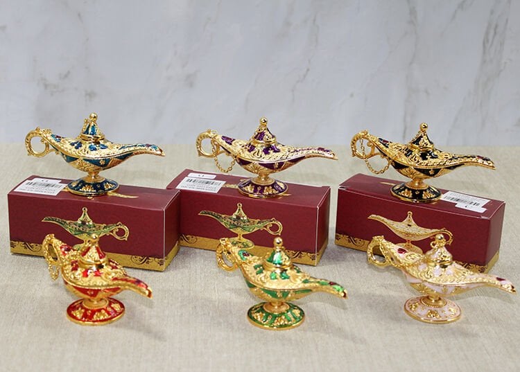 Mineli Metal Alaaddin Lambası Model 3