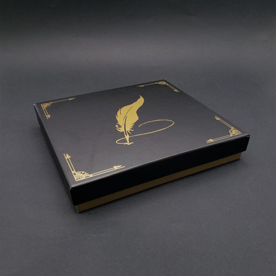 Tüylü Kalem Tasarımlı Hediye Kutusu