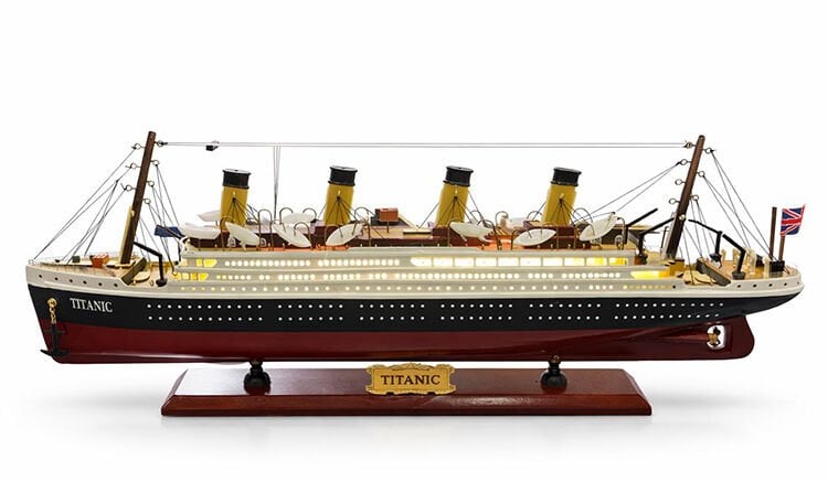 55x23 cm Özel Tasarım Işıklı Ahşap Titanik Gemi