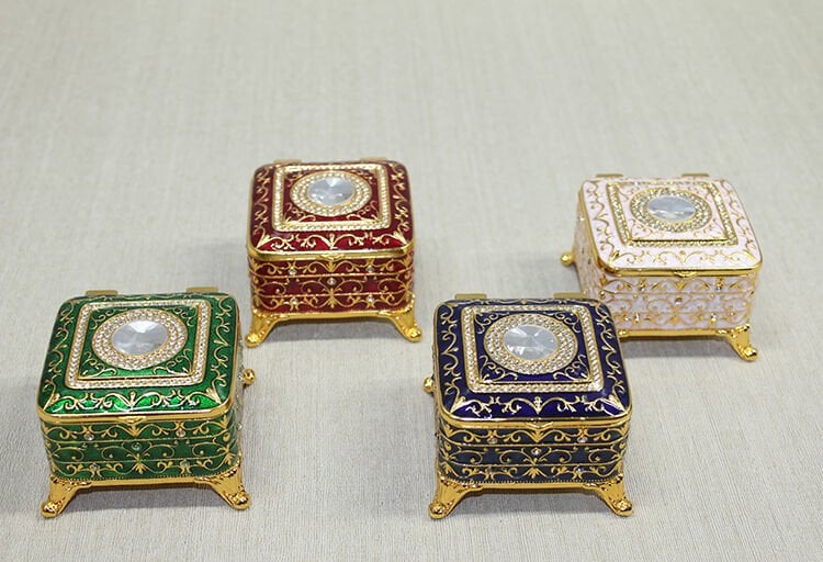 Swarovski Taşlı Kutu Model 5