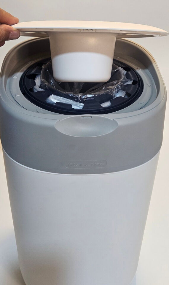 Tommee Tippee Twist & Click Çöp Kovası (Yenilenmiş / 2. El)