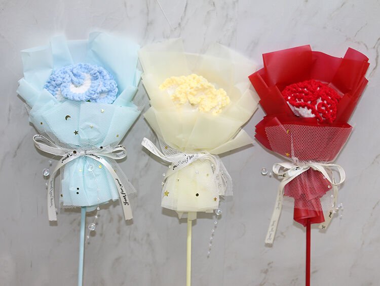 El Örgüsü Tekli Çiçek Buketi