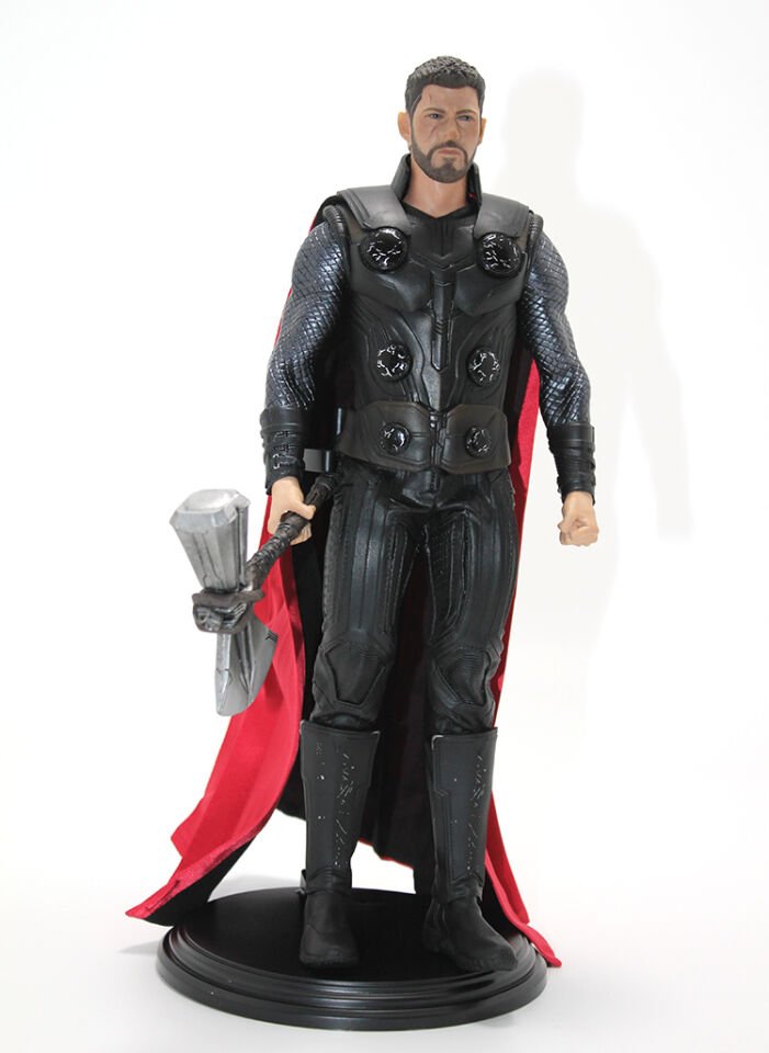 Infinity War Thor Figürü