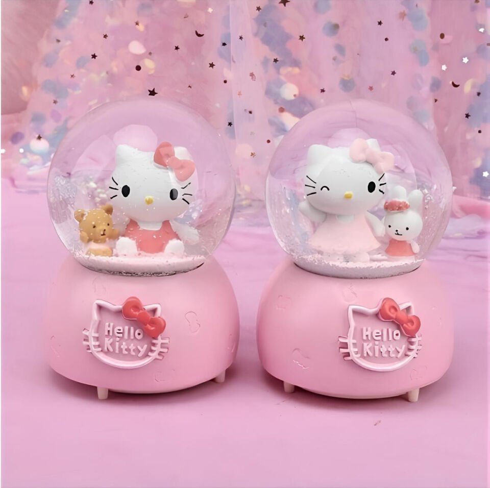 Hello Kitty Işıklı Müzikli Kar Küresi Orta Boy Model 4