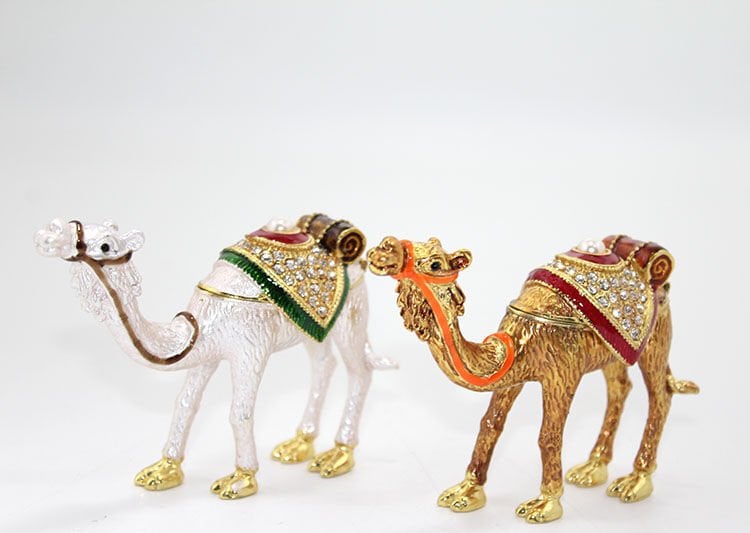Swarovski Taşlı Tekli Deve Figürü Model 2
