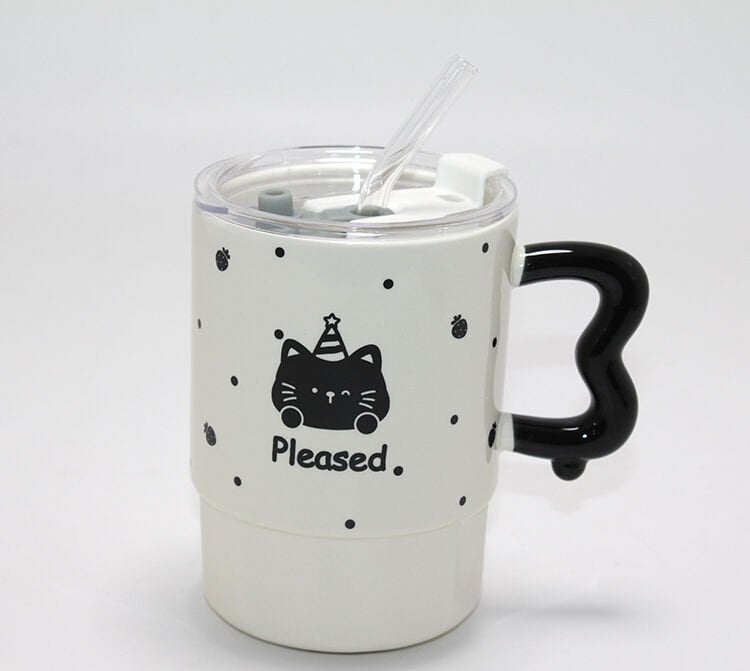 Sevimli Ayı Figürlü Pipetli Kapaklı Porselen Kupa Bardak