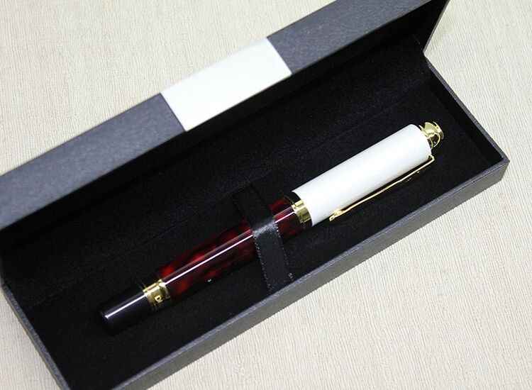 Kutulu Tekli Tükenmez Kalem Model 10